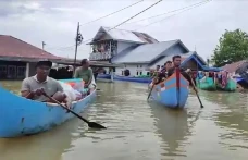 Ketinggian Air Mencapai...