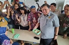 Anggaran Makan Bergizi...