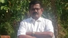 Pria India Ini Terjebak...