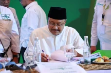 Sekjen PBNU Kasih 2...