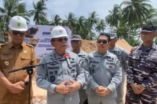 Sistem Peringatan Dini...