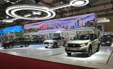 Alasan Beli Mobil Hybrid...