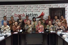 Saling Sinergi, Bank...