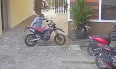 Berusaha Kabur dan Lukai...