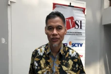 Dunia Penyiaran Terancam,...