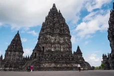 7 Rekomendasi Tempat...
