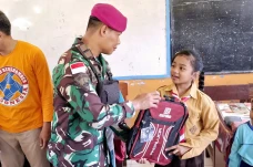 Dansatgasmar Pulau Nusa...