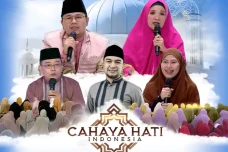 Siang Ini di Cahaya...