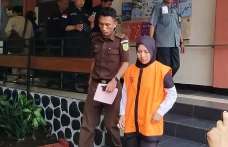 Tok! Mantan Baby Sitter...