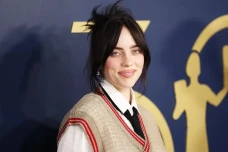 Billie Eilish hingga...