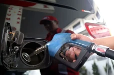 Menjaga Keuangan Pertamina,...