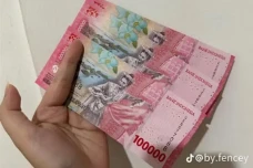 Viral! Netizen Curhat...