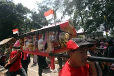 10 Tradisi 17 Agustusan...