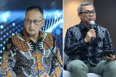 2 Bulan, Dua Dirjen...