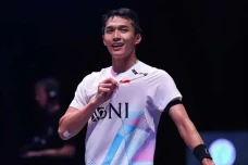 Jonatan Christie dan...
