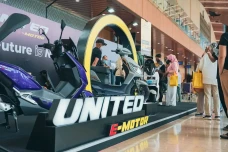 Dekatkan ke Masyarakat,...