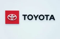 Toyota Umumkan 240GB...