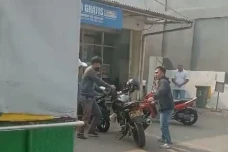 Heboh Motor Dinas Polisi...