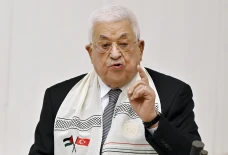 Mahmoud Abbas Ngotot...