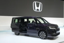 Honda dan Nissan Jadi...