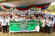 Ratusan Guru Ngaji dan...