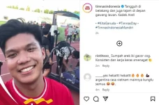Pesan Motivasi Kadek...