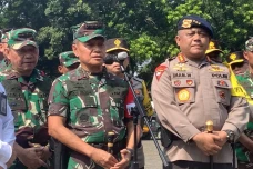 TNI Terjunkan Sniper...