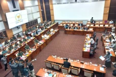 Menhan Prabowo Tak Hadir...