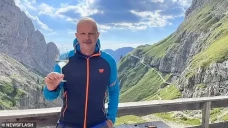 Siapakah Fabrizio Longo?...