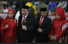 Momen Langka! 2 Pasang...