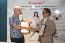 ShopComm dan Hello Sehat...