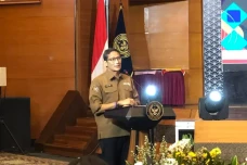 Jelang Habis Masa Jabatan,...