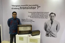 Menilik Jejak Bisnis...