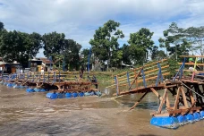 Sungai Citarum Meluap,...