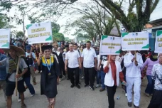 Pengamat Politik Sebut...