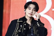 Mengenal Jeonghan, Member...