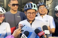 Surat Pengunduran Diri...