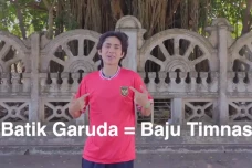 Mitos dan Sejarah di...