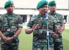 Kisah Hidup Jenderal...