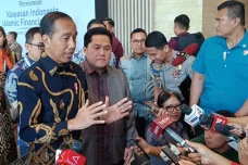 Jokowi Minta Kisruh...