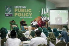 Hadiri Diskusi di DPP...