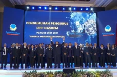 Surya Paloh Doakan Ahmad...