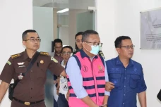 Kejati Jakarta Tetapkan...