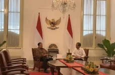 SBY Temui Jokowi di...