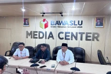 Bawaslu Perintahkan...