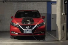 Nissan Leaf Terbakar...