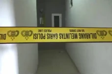 Pembunuh Wanita Dalam...
