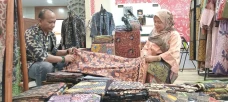 Batik, Identitas dan...