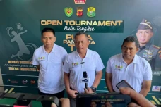 Dansesko: Turnamen Piala...