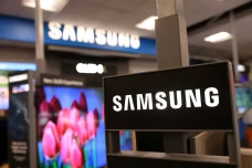 Samsung vs China: Persaingan...